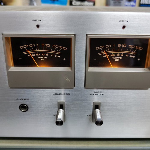 Pioneer SA-606 stereo amplifier