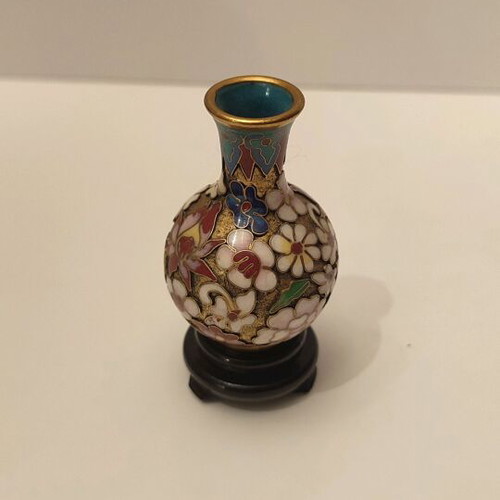 Cloisonné collection 19 pieces like new, vintage decorations