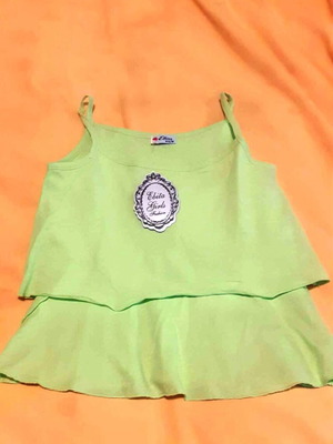 Evita Girls sleeveless blouse new, green, size 7-8 years