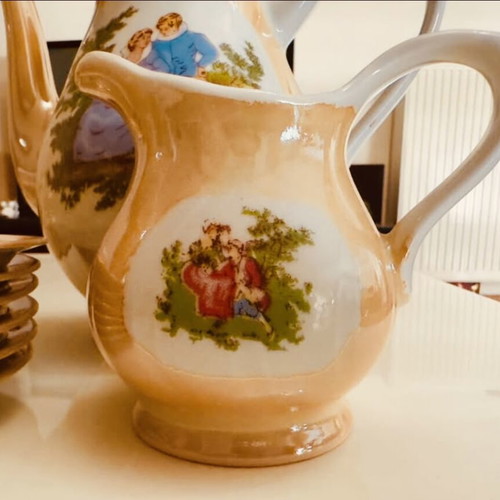 Original porcelain set new