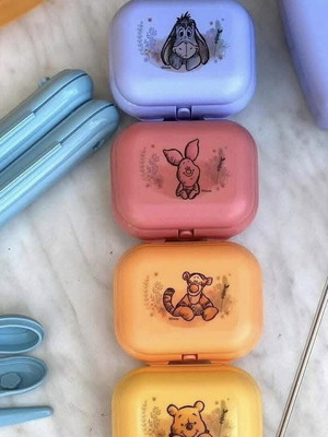 Tupperware twins set of 4 new