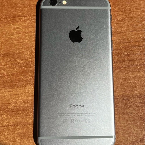 iPhone 6 64GB used with replaced screen and 100% battery health