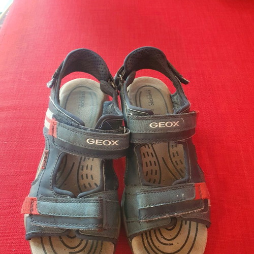 Geox sandals size 37 like new