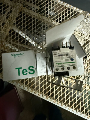 TeSys LR2K0314 thermal overload relay Schneider Electric new