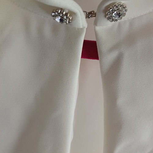 BSB Gold Label dress white new, size small, with collar and feather sleeves