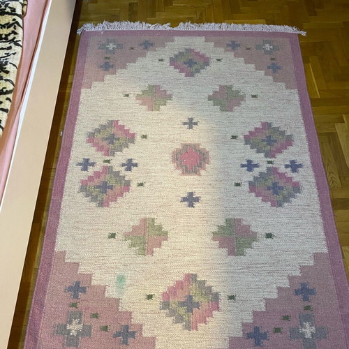 Handmade all-wool rug like new 1.2x1.8