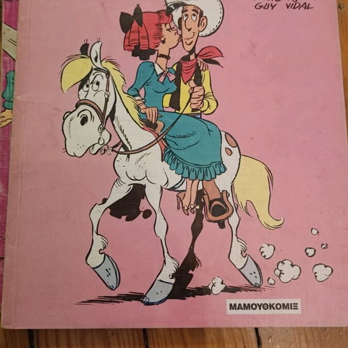Lucky Luke pack of 4 comics like new, Mamouth Comix Zagre editions