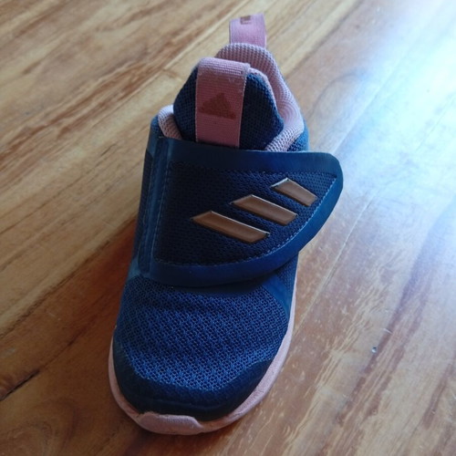 Adidas kids' sports shoes size 21 used