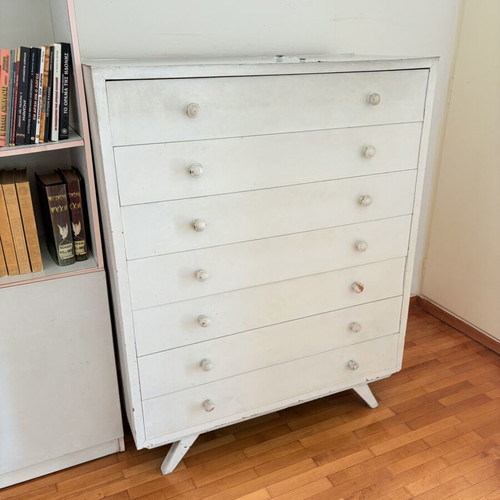 Large solid wood chest of drawers used, 7 drawers