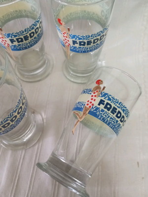 Автентични чаши "коккиномала" freddoccino комплект от 6 нови