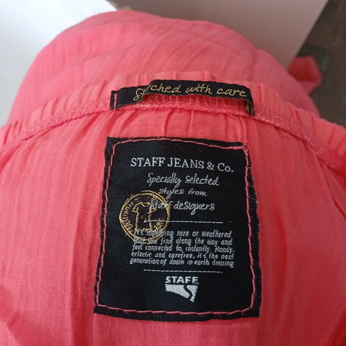 Dress like new in sizes S and M