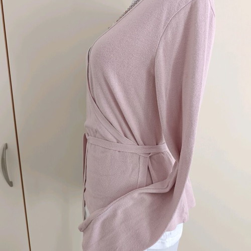 Handmade pink Murano necklace with 925 silver - the cardigan is a gift