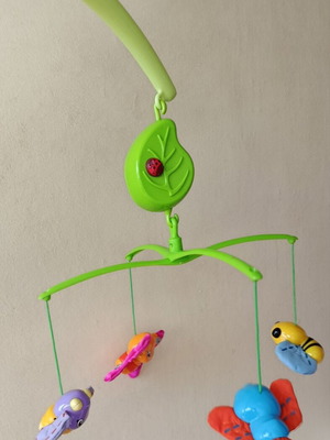 Chicco Baby Crib Toy with Musical Wind-Up and Rotating Mobile