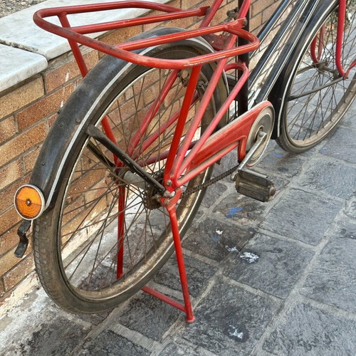Lamand vintage bicycle used with New Sun oil lamp and cargo racks