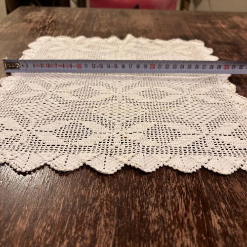 Handmade knitted piece like new