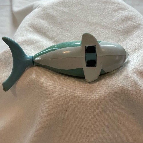 Finding Nemo Bruce the Shark figure used, vintage 2004 collectible