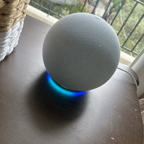 Alexa Amazon smart speaker like new