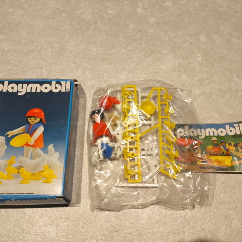 Playmobil 3595 new, unassembled with sealed contents