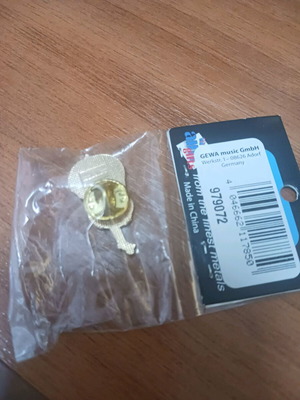 Cello Pin new, red