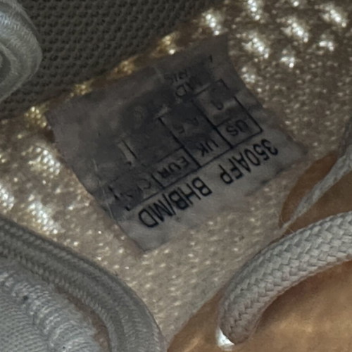 Yeezy women's sneakers size 38, beige-white