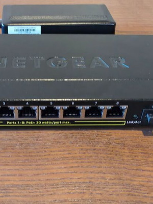 NetGear GS310TP 10 Port Switch like new with 8 PoE+ and 2 SFP