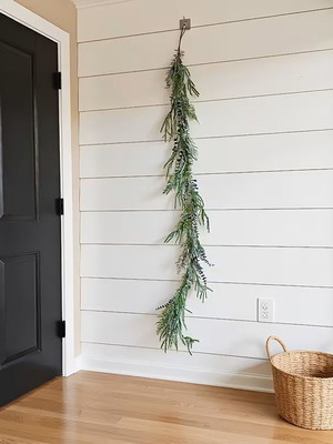 Decorative Garland 1.8m with Norfolk Pine and Eucalyptus new