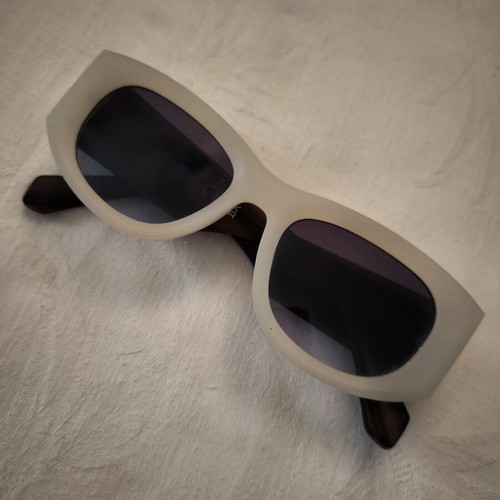 Ukca CE sunglasses in white matte and brown wood effect