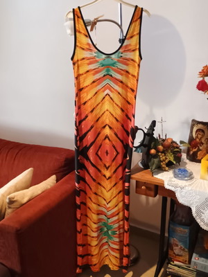 Long summer dress like new with colorful pattern, size M