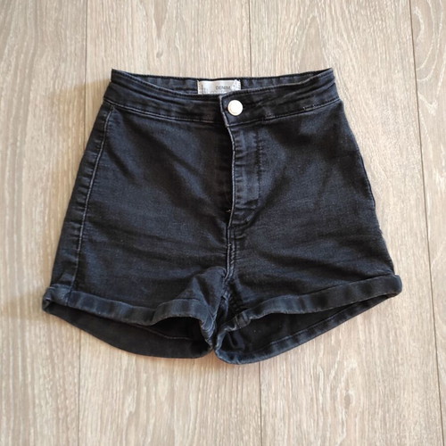Tally Weijl Jeans Shorts Size 32 Like New, Black