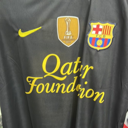 Messi Retro Barcelona Jersey new, official replica