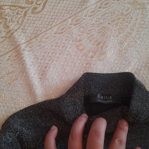 Silver blouse like new, one size