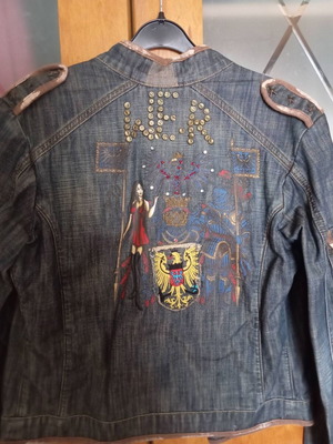 Vintage Y2K Embroidered Denim Jacket We-R Just Angels like new, size M, blue