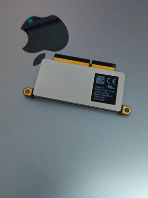 M2 SSD MacBook 2016-2017 128GB like new
