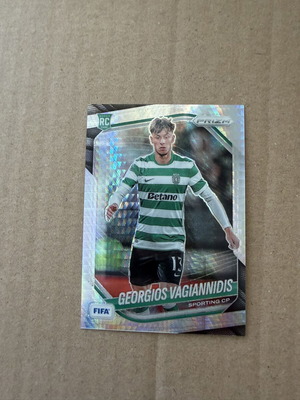 2025-26 Panini FIFA Prizm Rookie Giorgos Vagiannidis Pulsar Panathinaikos карта като нова