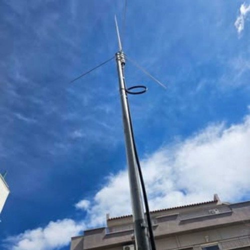 Diamond F22 VHF Antenna like new with accessories