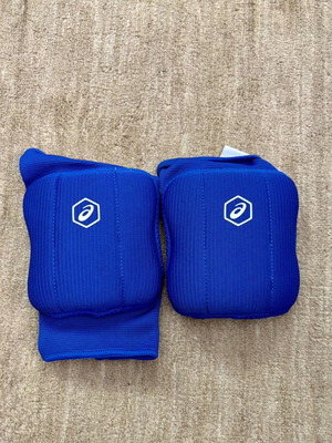 Asics Basic Knee Pad used, size S, blue