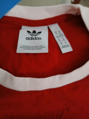 Adidas red T-shirt size XL