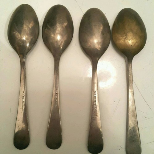Set of 4 used vintage teaspoons