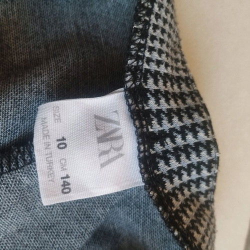 Zara kids skirt-shorts 10 years like new, gray, size 140 cm