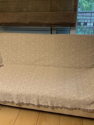 Rythmos sofa throws 2 pieces used 180x280