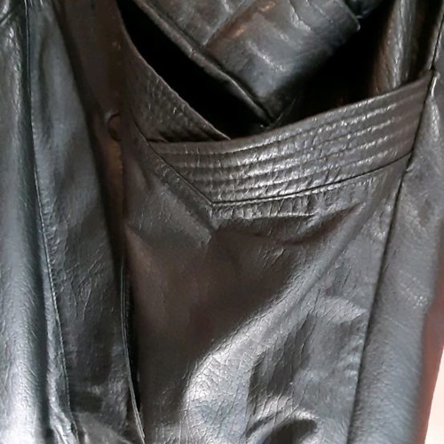 Leather black women's coat used, very large size