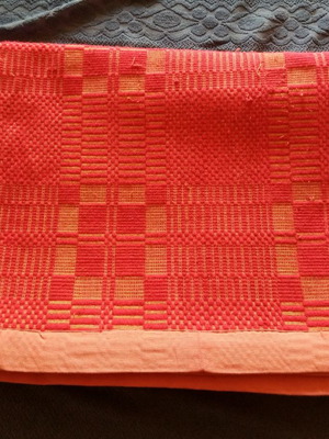 Woven textile used, pink, size 1.50m x 2.00m