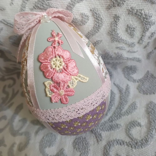 Set of 3 Easter eggs veraman like new, 10cm height