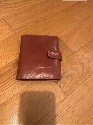 Karelias promotional wallet brown color like new, leather