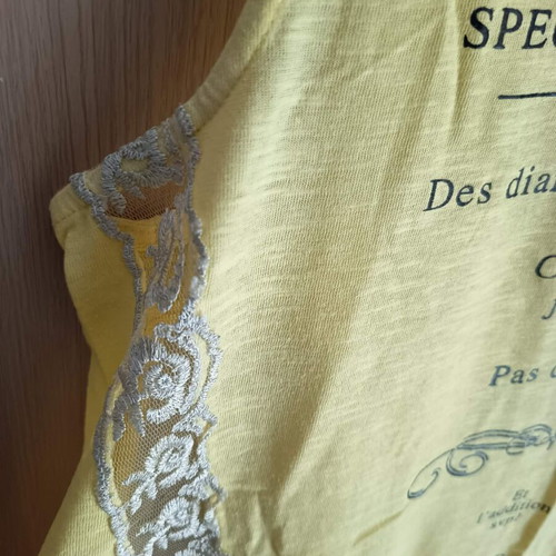Shine 2gether women's blouse used, size M/L, white and yellow