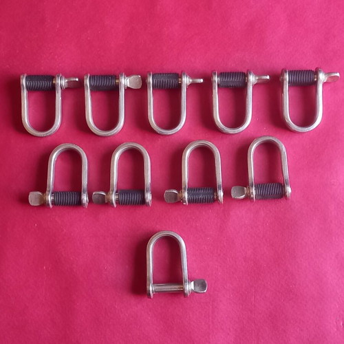 Nautical stainless steel U-shaped keys new