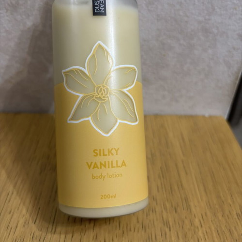 Silky Vanilla Body Lotion new, 200ml, natural ingredients