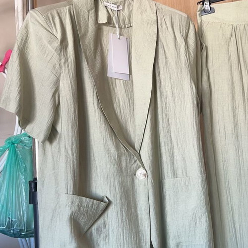 Women's summer set light sage green like new, jacket and wide pants