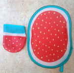Watermelon fan with case used