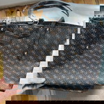  Guess Tote Bag